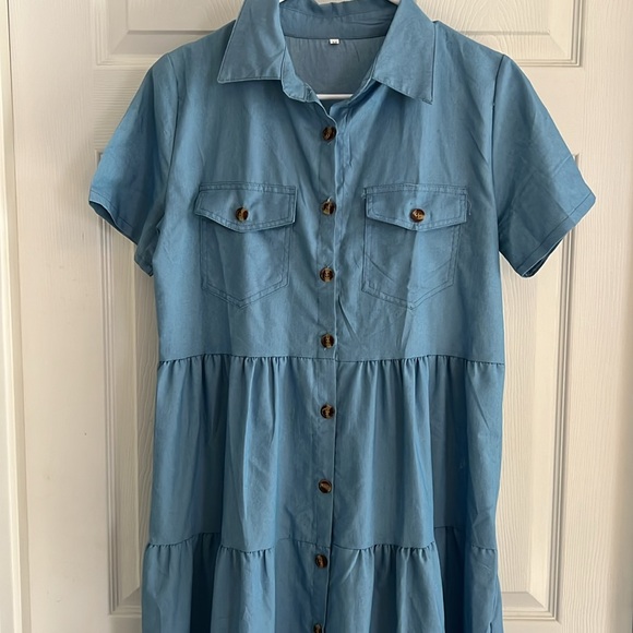 Dress - Picture 2 of 9